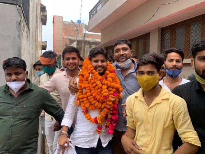 जैसा नाम वैसा काम: प्रदेश में सबसे कम उम्र के जिला पंचायत सदस्य बने कर्मवीर सिंह राजावत