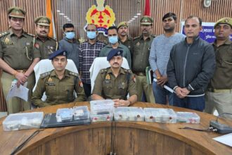 साइबर फ्रॉड गिरोह गिरफ्तार