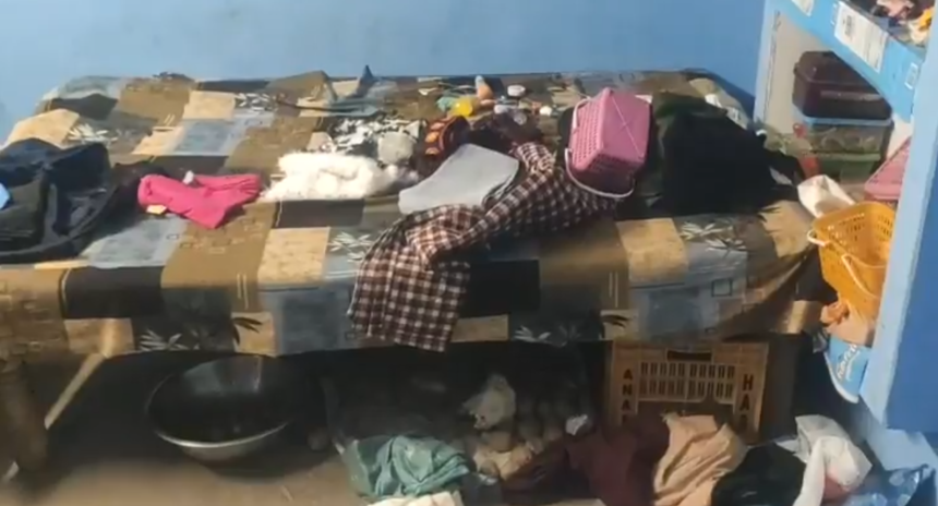 सूने घर में चोरों का तांडव