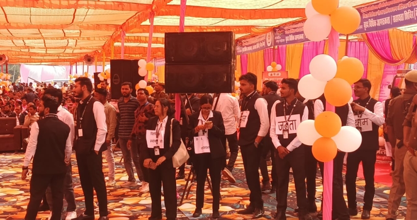 कला और संवाद से न्याय की जानकारी