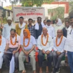 औरैया सदर तहसील में राजस्व अधिवक्ताओं का क्रमिक अनशन