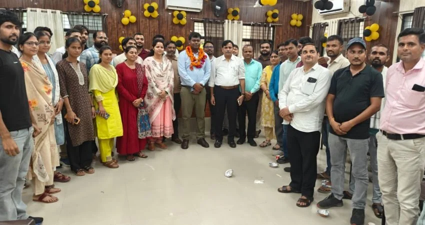 तहसीलदार प्रकाश चौधरी